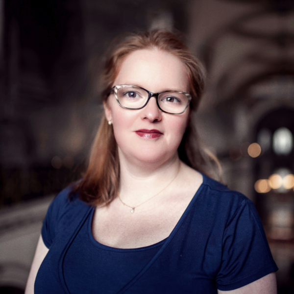 Carris Jones headshot