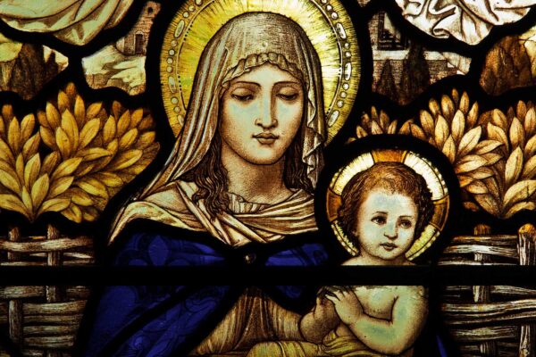 Stained glass window of Mary and the baby Jesus